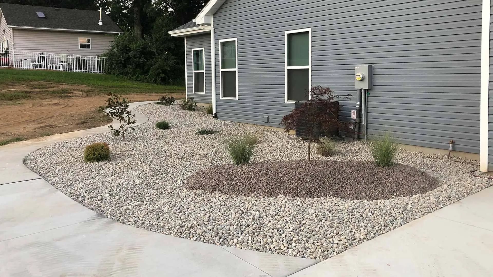A Edwardsville, IL home with landscape renovation services.